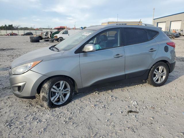 2010 HYUNDAI TUCSON GLS, 