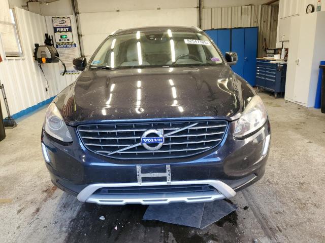 YV440MRR8H2122225 - 2017 VOLVO XC60 T5 DYNAMIC BLUE photo 5