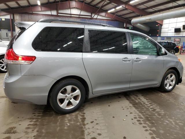 5TDKK3DC9DS343630 - 2013 TOYOTA SIENNA LE SILVER photo 3