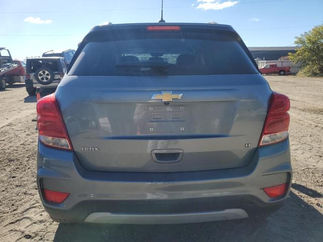 KL7CJLSB1KB863856 - 2019 CHEVROLET TRAX 1LT Argent photo 6