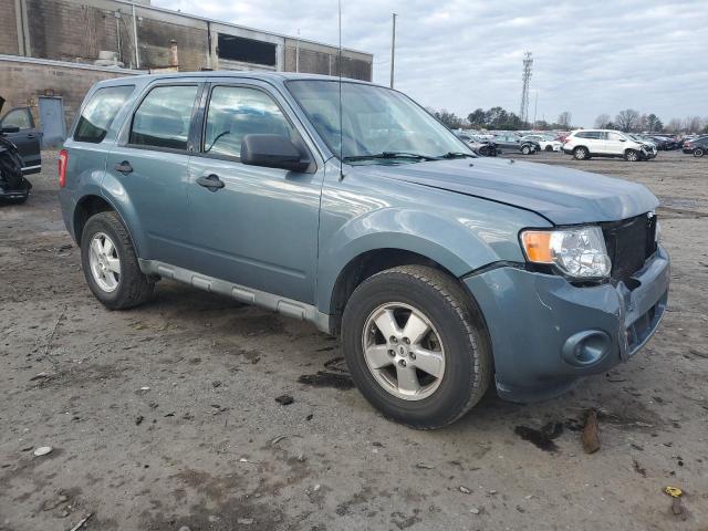 1FMCU0C73BKC02487 - 2011 FORD ESCAPE XLS BLUE photo 4