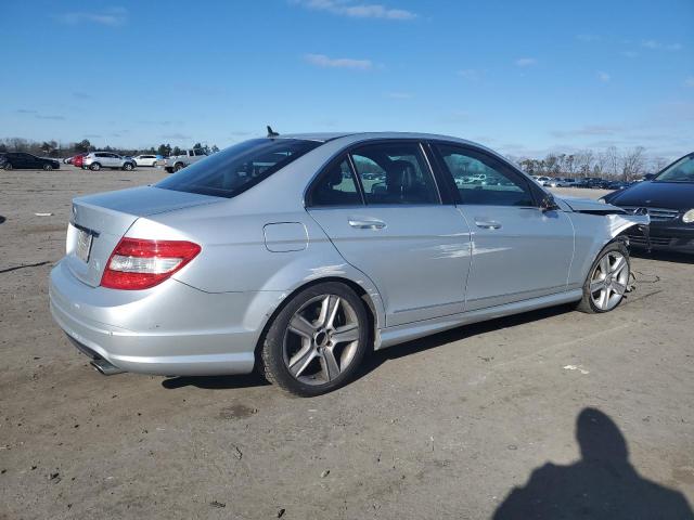 WDDGF5EB0AR095019 - 2010 MERCEDES-BENZ C 300 SILVER photo 3