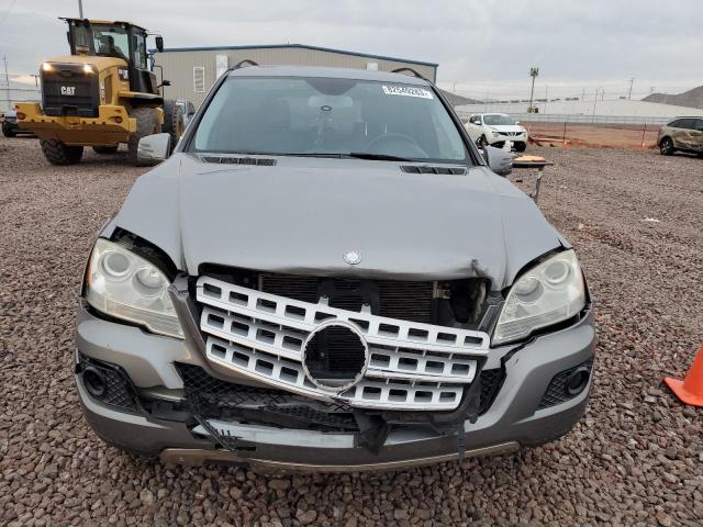 4JGBB8GB6BA687860 - 2011 MERCEDES-BENZ ML 350 4MATIC GRAY photo 5