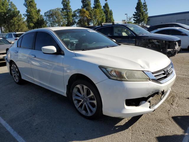 1HGCR2F51FA151645 - 2015 HONDA ACCORD SPORT WHITE photo 4