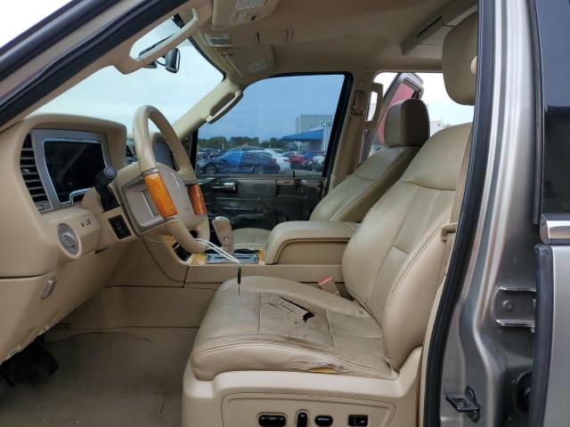 5LMFU275X8LJ15932 - 2008 LINCOLN NAVIGATOR 灰色 照片 7