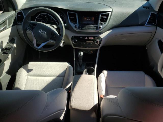 KM8J23A41HU537767 - 2017 HYUNDAI TUCSON SE GRAY photo 8