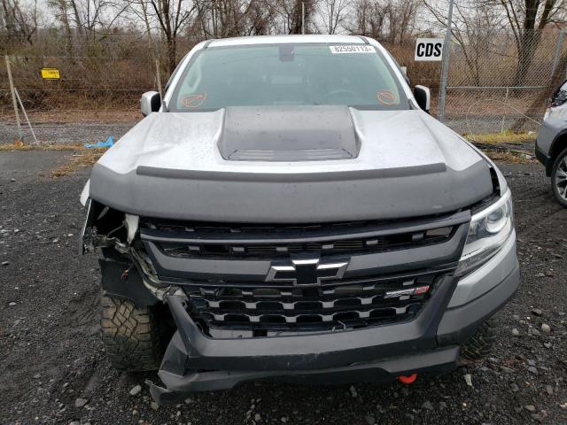 1GCRTEENXK1184781 - 2019 CHEVROLET COLORADO ZR2 SILVER photo 5