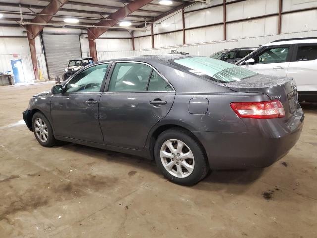 4T1BF3EK7BU760632 - 2011 TOYOTA CAMRY BASE GRAY photo 2