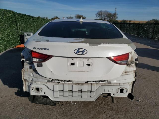 5NPDH4AE8FH616505 - 2015 HYUNDAI ELANTRA SE WHITE photo 6