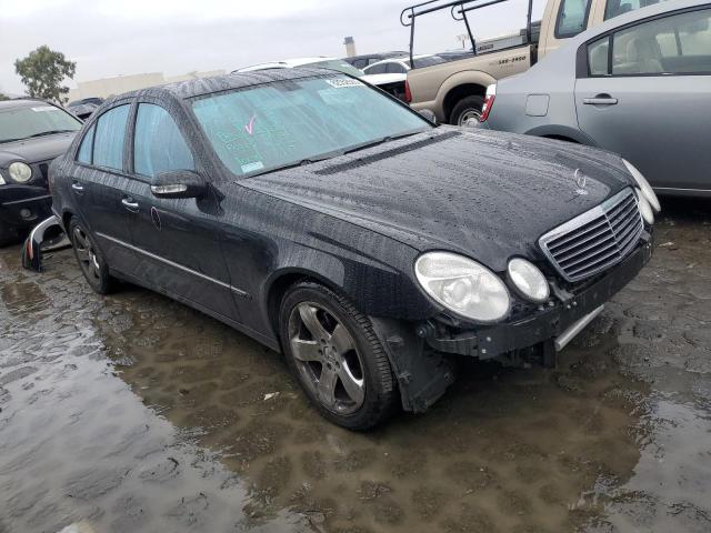 WDBUF70J53A190991 - 2003 MERCEDES-BENZ E 500 BLACK photo 4