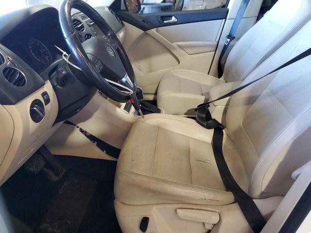 WVGAV7AX4CW547358 - 2012 VOLKSWAGEN TIGUAN S أبيض صورة 7