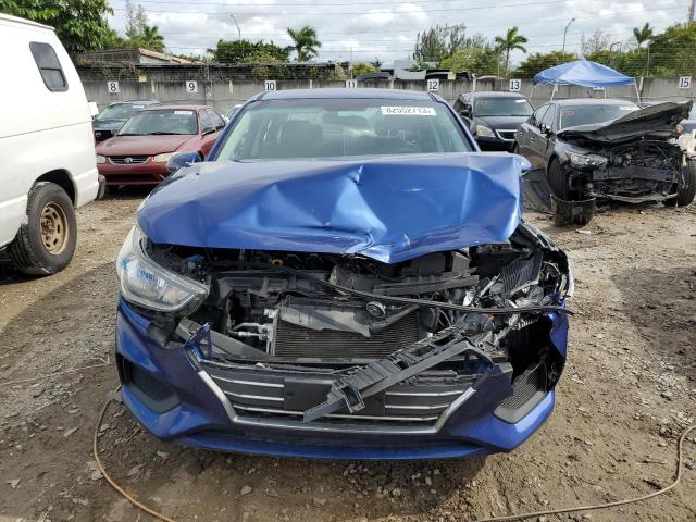 3KPC24A39KE067908 - 2019 HYUNDAI ACCENT SE BLUE photo 5