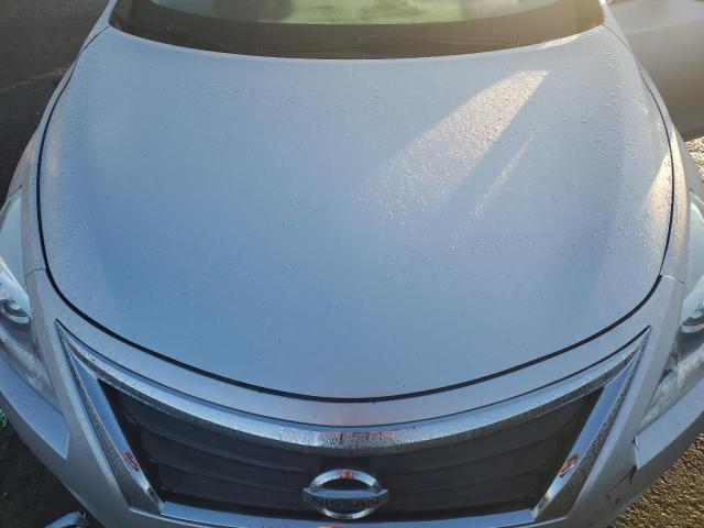 1N4AL3AP8EC405799 - 2014 NISSAN ALTIMA 2.5 ვერცხლისფერი ფოტო 11