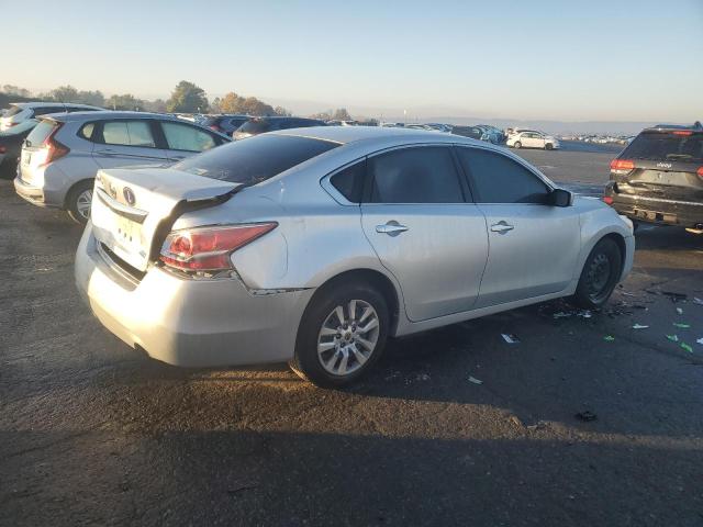 1N4AL3AP8EC405799 - 2014 NISSAN ALTIMA 2.5 ვერცხლისფერი ფოტო 3