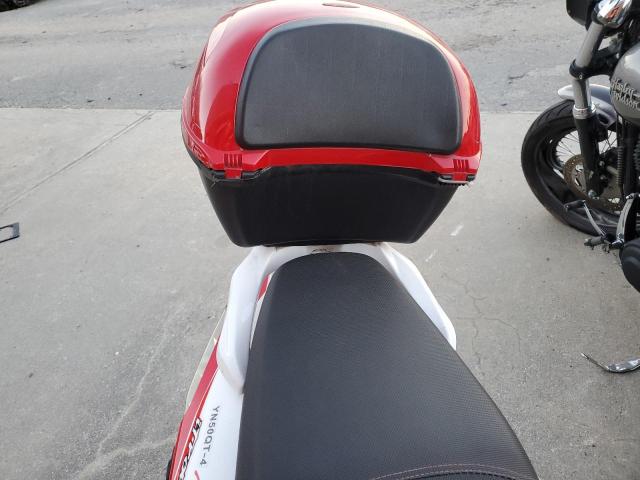 LL0TCAPD6KG100011 - 2019 YONG MOPED WHITE photo 6