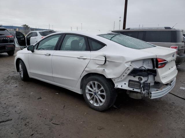 3FA6P0HDXLR110237 - 2020 FORD FUSION SE WHITE photo 2