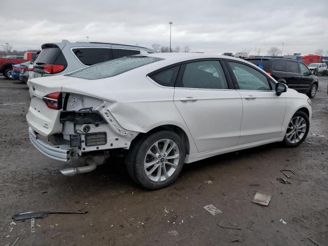 3FA6P0HDXLR110237 - 2020 FORD FUSION SE WHITE photo 3