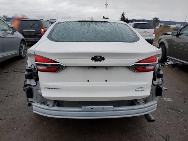 3FA6P0HDXLR110237 - 2020 FORD FUSION SE WHITE photo 6