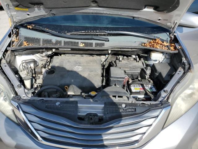 5TDYK3DC1BS097969 - 2011 TOYOTA SIENNA XLE SILVER photo 12