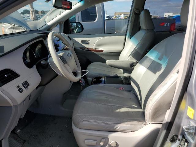 5TDYK3DC1BS097969 - 2011 TOYOTA SIENNA XLE SILVER photo 7