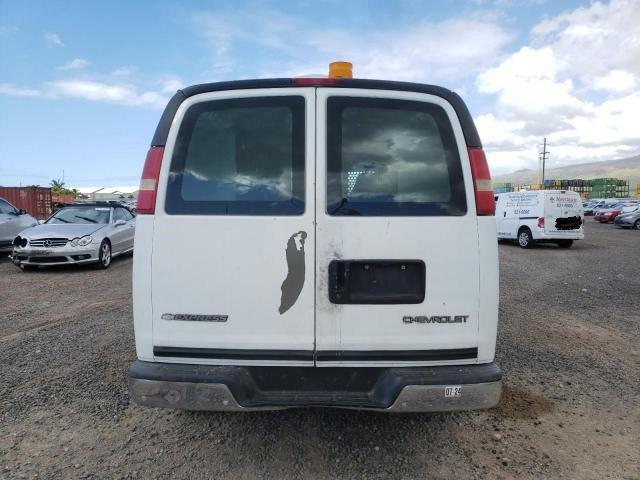 1GCGG25V861254200 - 2006 CHEVROLET EXPRESS G2 WHITE photo 6