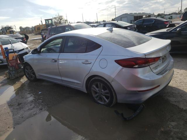 KMHD84LF1HU067997 - 2017 HYUNDAI ELANTRA SE SILVER photo 2