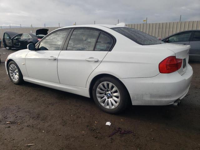 WBAPH77509NM47619 - 2009 BMW 328 I WHITE photo 2