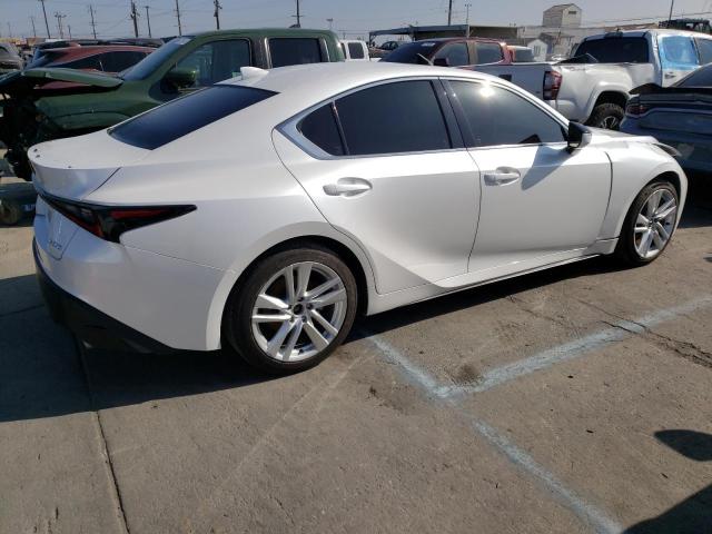 JTHCA1D20M5110565 - 2021 LEXUS IS 300 WHITE photo 3