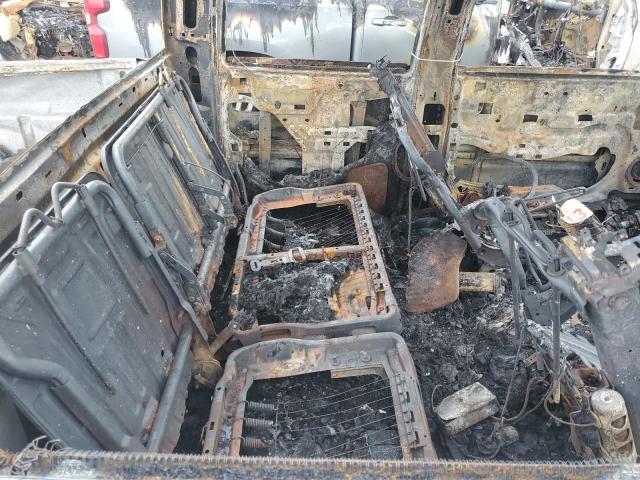 1GCHK23191F160065 - 2001 CHEVROLET SILVERADO K2500 HEAVY DUTY WHITE photo 10