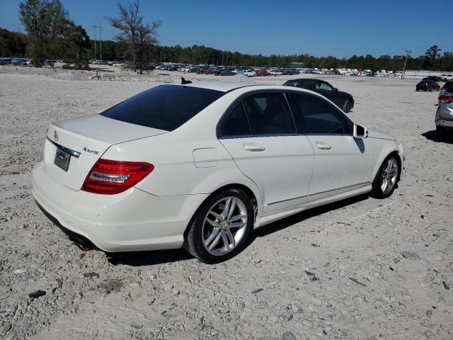WDDGF8BB8CR231020 - 2012 MERCEDES-BENZ C 300 4MATIC WHITE photo 3