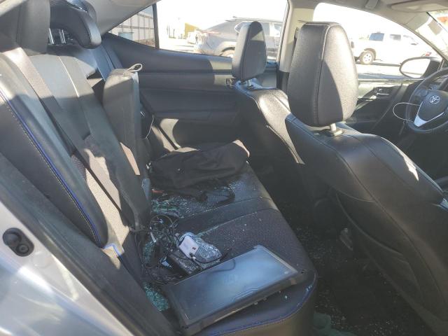 5YFBURHE1HP676668 - 2017 TOYOTA COROLLA L SILVER photo 10
