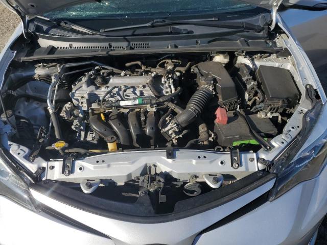 5YFBURHE1HP676668 - 2017 TOYOTA COROLLA L SILVER photo 11
