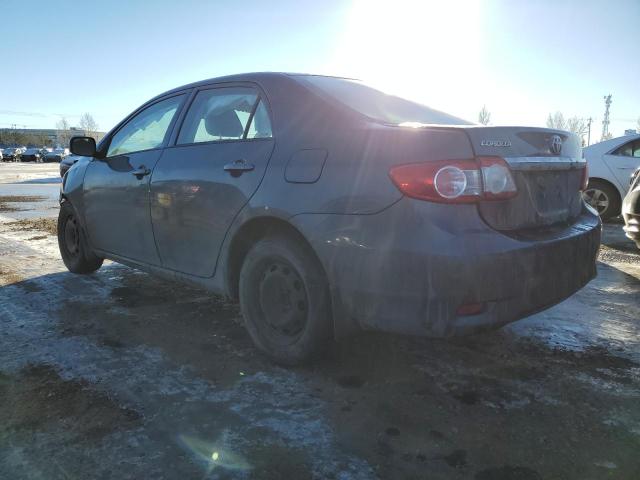 2T1BU4EE7DC075637 - 2013 TOYOTA COROLLA BASE GRAY photo 2