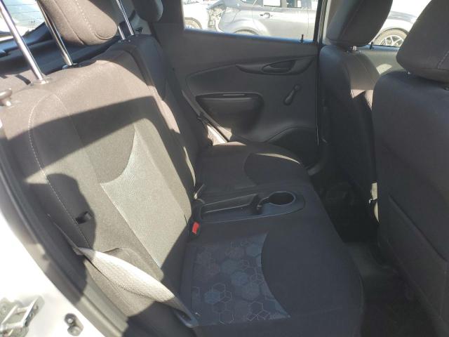 KL8CB6SAXGC585221 - 2016 CHEVROLET SPARK LS WHITE photo 10