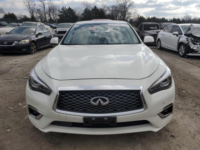 JN1EV7AP7JM350766 - 2018 INFINITI Q50 LUXE WHITE photo 5