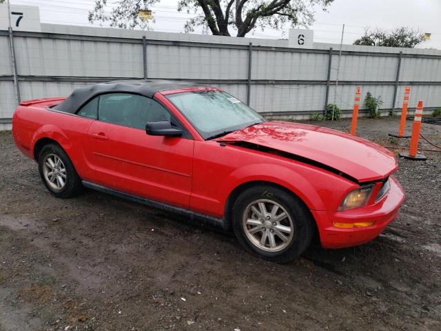 1ZVHT84N985184736 - 2008 FORD MUSTANG RED photo 4