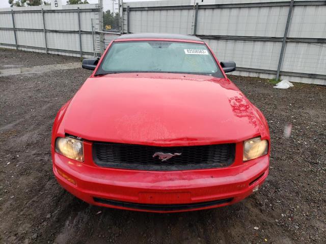 1ZVHT84N985184736 - 2008 FORD MUSTANG RED photo 5