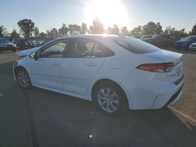 JTDEPMAE6MJ169474 - 2021 TOYOTA COROLLA LE WHITE photo 2