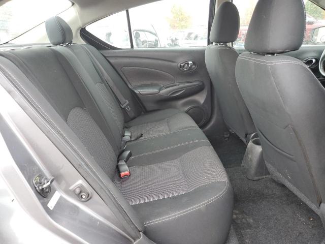 3N1CN7AP7HL905680 - 2017 NISSAN VERSA S 灰色 照片 10