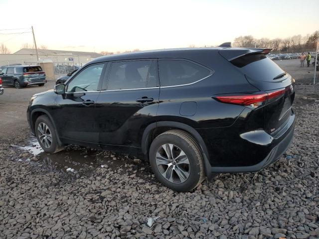 5TDGZRBH9MS535990 - 2021 TOYOTA HIGHLANDER XLE BLACK photo 2