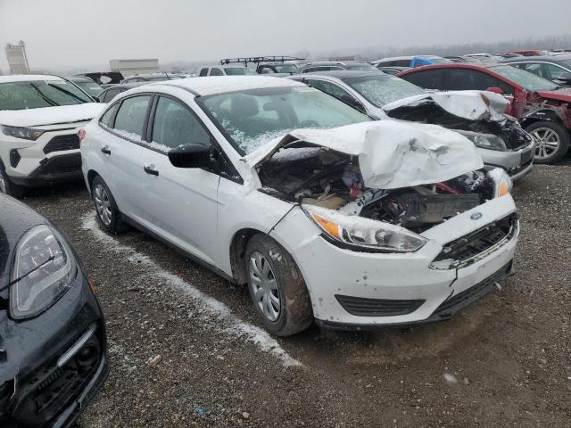 1FADP3E25JL304875 - 2018 FORD FOCUS S WHITE photo 4