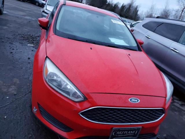 1FADP3K27FL317705 - 2015 FORD FOCUS SE RED photo 5