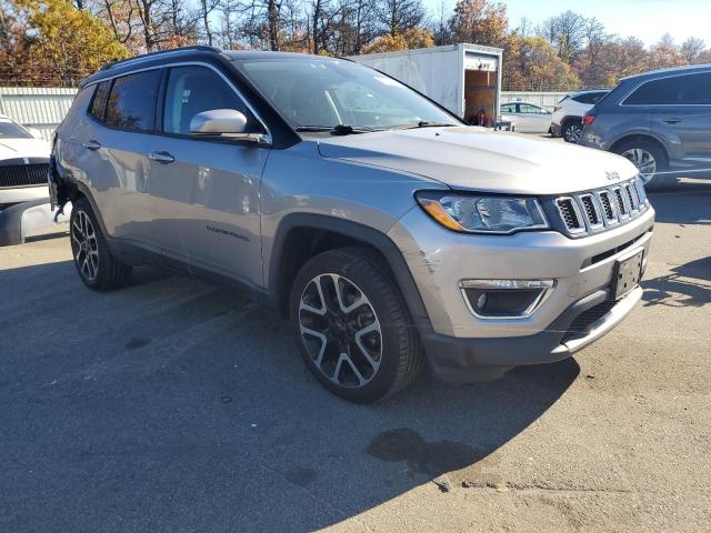 3C4NJDCB3KT740705 - 2019 JEEP COMPASS LIMITED ვერცხლისფერი ფოტო 4