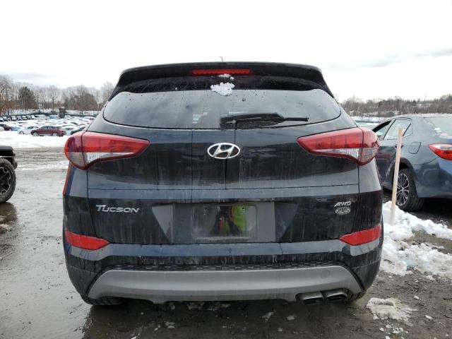 KM8J3CA20JU681960 - 2018 HYUNDAI TUCSON VALUE BLACK photo 6