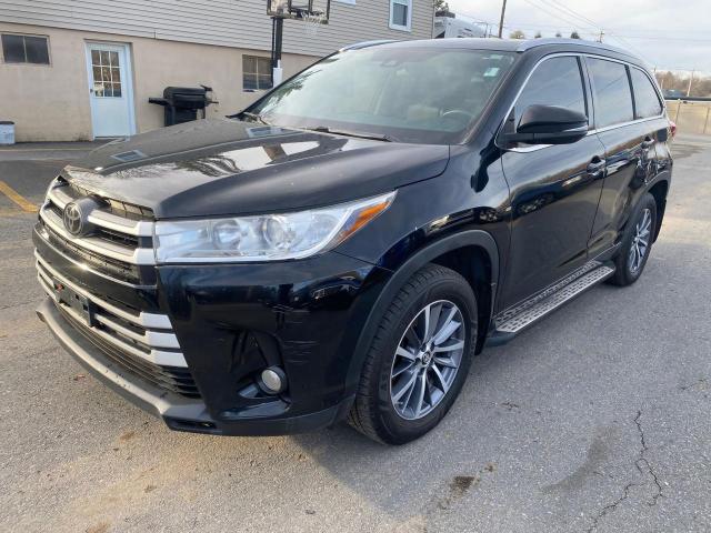 2017 TOYOTA HIGHLANDER SE, 