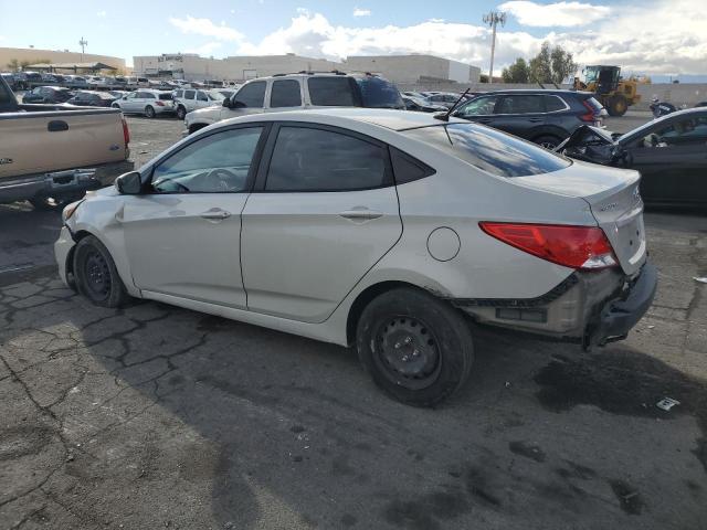 KMHCT4AE0FU907060 - 2015 HYUNDAI ACCENT GLS TAN photo 2