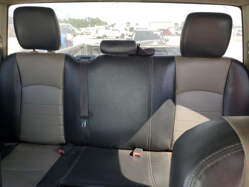 1C6RD6FP1CS166286 - 2012 DODGE RAM 1500 ST WHITE photo 10