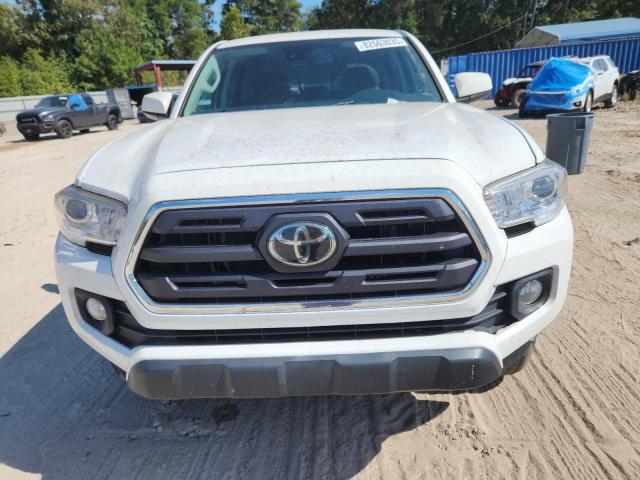 5TFAZ5CN0KX080425 - 2019 TOYOTA TACOMA DOUBLE CAB Белый фото 5