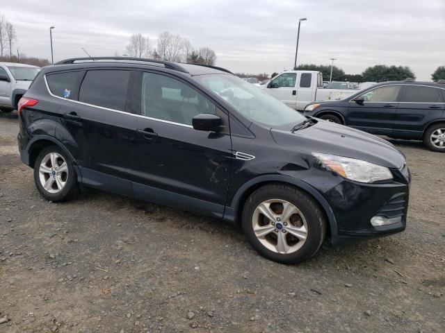 1FMCU9GX0EUE32060 - 2014 FORD ESCAPE SE BLACK photo 4