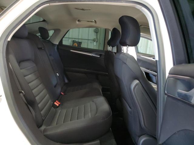 3FA6P0HD8FR299815 - 2015 FORD FUSION SE WHITE photo 10
